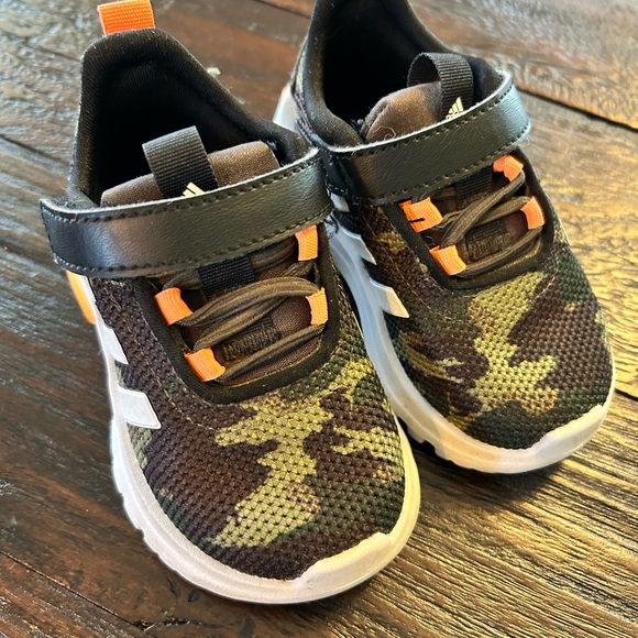 Adidas RACER TR23K Runnig Shoes Baby / Toddler Size 5 - Camo Style IF0207 - Picture 6 of 7